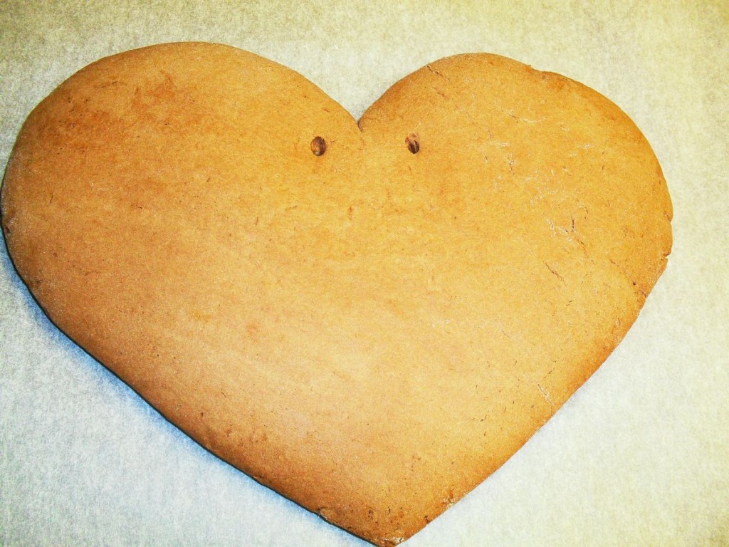Das Lebkuchenherz nach dem Backen